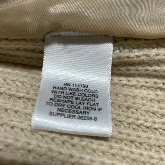 Liz Claiborne-Soft Faux Fur Sweater Knit Long Vest-M-#0058 - Picture 6 of 10